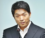 위원 질의에 답하는 안성재