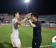 [현장목소리] 따듯한 윤정환 감독, 대표팀 승선한 제자 향해 "기혁이는 원체 밝은 성격...잘 적응한다면 활용해 주실 수도 있을 것"