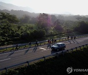 [트럼프 재집권] 트럼프, 멕시코 정상과의 첫 통화부터 불법이민 강경대응 예고