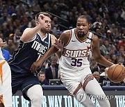 Suns Mavericks Basketball