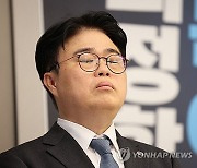 [속보] 임현택 의협 회장 탄핵안 가결…비대위 체제로