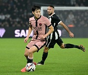 ‘평점 9.9 미쳤다’ 이강인, 홀로 2골‧1도움 ‘원맨쇼’…PSG 이적 후 첫 멀티골 폭발