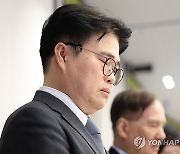 임현택 의협 회장 ‘탄핵’…취임 6개월 만 ‘불명예 퇴진’