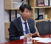 "윤석열 대통령, 국민 버리고 김건희 선택했다"