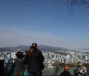 월요일 전국 대체로 맑아…당분간 일교차 큰 날씨 지속