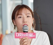 [단독] ‘대화의 희열’ 신수정 PD, KBS 떠나 넷플릭스行…남편 ‘홍김동전’ PD 이어