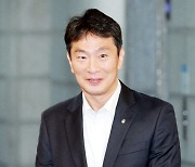 이복현 금감원장, 해외IR 지원 등 위해 동아시아 3국 방문