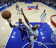 Hornets 76ers Basketball