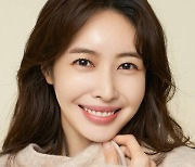 왕지혜, 스토리제이컴퍼니 재계약…"두터운 신뢰 바탕"