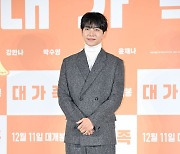 이승기, '대가족'에서 스님 연기 도전 [사진]