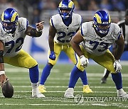 Rams-Offensive Linemen Football