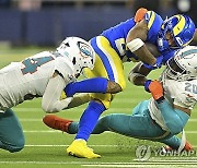 Dolphins Rams Football