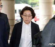 '이태원 참사' 현장 도착 허위 기재 용산보건소장, 징역 2년 구형