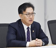 김범석 기재부 차관 "청년 등 고용취약계층의 어려움 또한 지속돼"