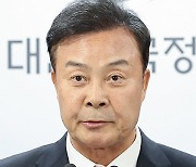 “의왕시장, ‘님’ 안붙였다고 시의원에게 욕설”…공개 사과 요구