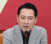 與장동혁 "한동훈이 대통령 비방글 올렸다면 실명으로 하겠나"