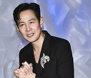 ‘오겜2’ 이정재 “부담감 상당해, 박해수 정호연 얼굴 생각나 감정 파도쳐” [일문일답]