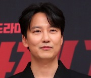 '열혈사제2' 인기몰이의 중심..김남길, 스타랭킹 男 배우 3위