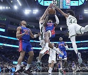 Pistons Bucks Basketball