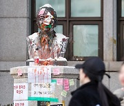 “흉상 청소하려고”…한밤 중 동덕여대 무단침입한 20대 男