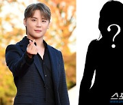 "녹음 유포하겠다" 김준수, 女 BJ에 4년간 협박 당해 8억 뜯겼다