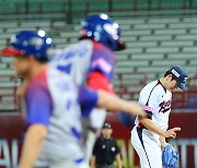 김택연의 혹독한 국대 데뷔전...걱정 없다, 형들 있으니 [프리미어12]