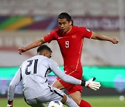 '장위닝 터졌다!' 중국, 바레인 1-0 꺾고 2연승 질주... '일본 나와!' 19일 맞대결