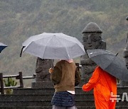 [오늘 날씨] 오후부터 일부 지역 비·일요일 한파…겨울 패딩 관리법은?