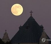 MIDEAST ISRAEL SUPERMOON