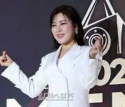 송가인, 트롯여제 등장...우아美 한도 초과  [2024 KGMA]