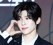 NCT위시 시온 ‘귀공자 볼하트’ [MK포토]