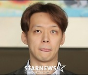 [단독]"6억 미지급"→日컴백..박유천 前매니저 소송 '끝까지 간다'