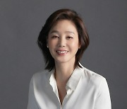 '57세' 김성령, 다리 벌리고 노출·베드신…"너무 야해서 편집, 피부과 시술도 받아" ('정숙한세일즈')[TEN인터뷰]