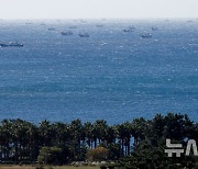 중국어선 수백척, 이틀째 제주 해상에 긴급 피항