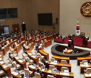 국회 예결위 예산소위 가동…677조원 내년 예산안 송곳 심사