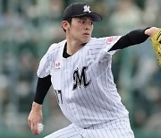 사사키, 홈팬 앞에 MLB 진출 선언···“지바 롯데, 공백 크지 않아” 전망 왜?