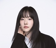 '이친자' 채원빈 "연기하기 어려웠던 하빈, 집에서 울 때도 많았죠" [인터뷰 맛보기]