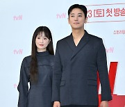 주지훈, '궁' 18년만→정유미 '연애의 발견' 10년만…혐관 로코 온다 (사외다)[종합]