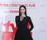 사랑스러운 김예원