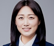 "출산율 감소하는데 작년 40대 이상 초산은 9000여명, 4년새 24.5% 증가... 정부 지원은?"