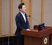 한동훈·이재명 동시 ‘저격’나선 오세훈…“당 장악하려 지구당 부활 꺼내”