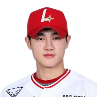 김태윤