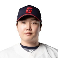 정보근