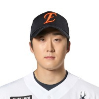 장유호