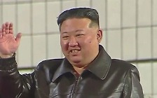 [한반도 포커스] 김정은, 김일성 대신 북한의 태양으로?