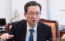 강경노선 예고하는 국회의장 후보군…정성호·우원식도 “중립은 없다” [이런정치]