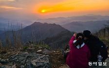 봄은 대둔산에서 북장단 맞춰 쉬었다 간다[전승훈 기자의 아트로드]