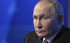 푸틴, 10년 만에 대규모 증세 검토…“전쟁 자금 마련 목적”