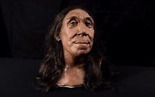 7만5천년 전 네안데르탈인 여성 얼굴 복원