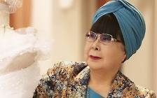 [일본人사이드]94세에도 "드레스는 내 손으로 만들어"…日최초 웨딩 드레스 만든 가쓰라 유미 별세